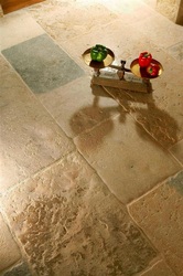 Bordeaux Antique - random width