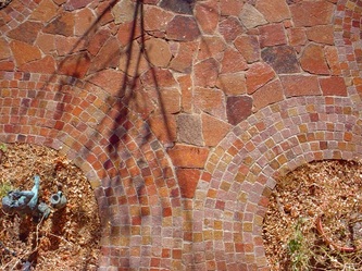 irregular + cubed arcs - detail